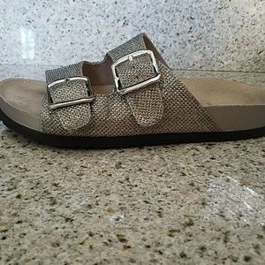 White Mountain Shoes - White Mountain Hollis Light Gold/Champagne Sandals White Mountain Shoes - White Mountain Hollis Light Gold/Champagne Sandals